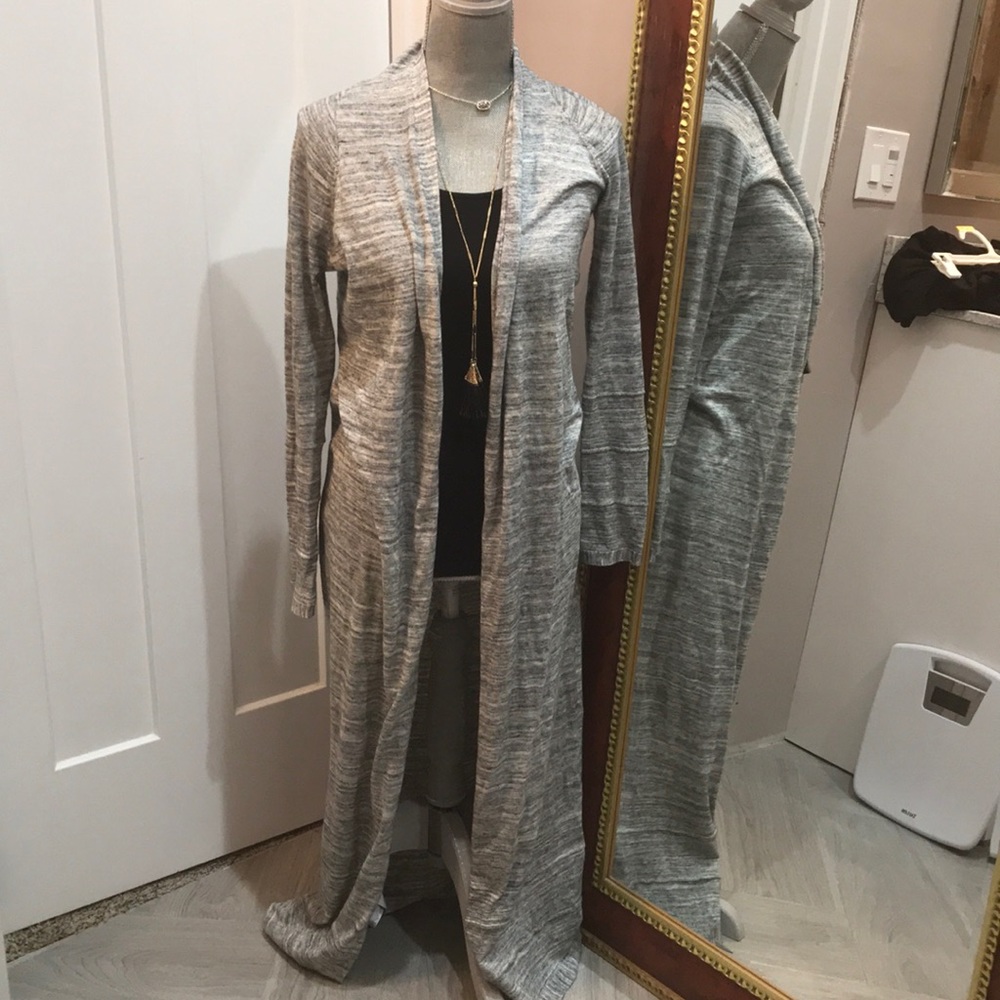 BCBGENERATION Cardigan 🌷